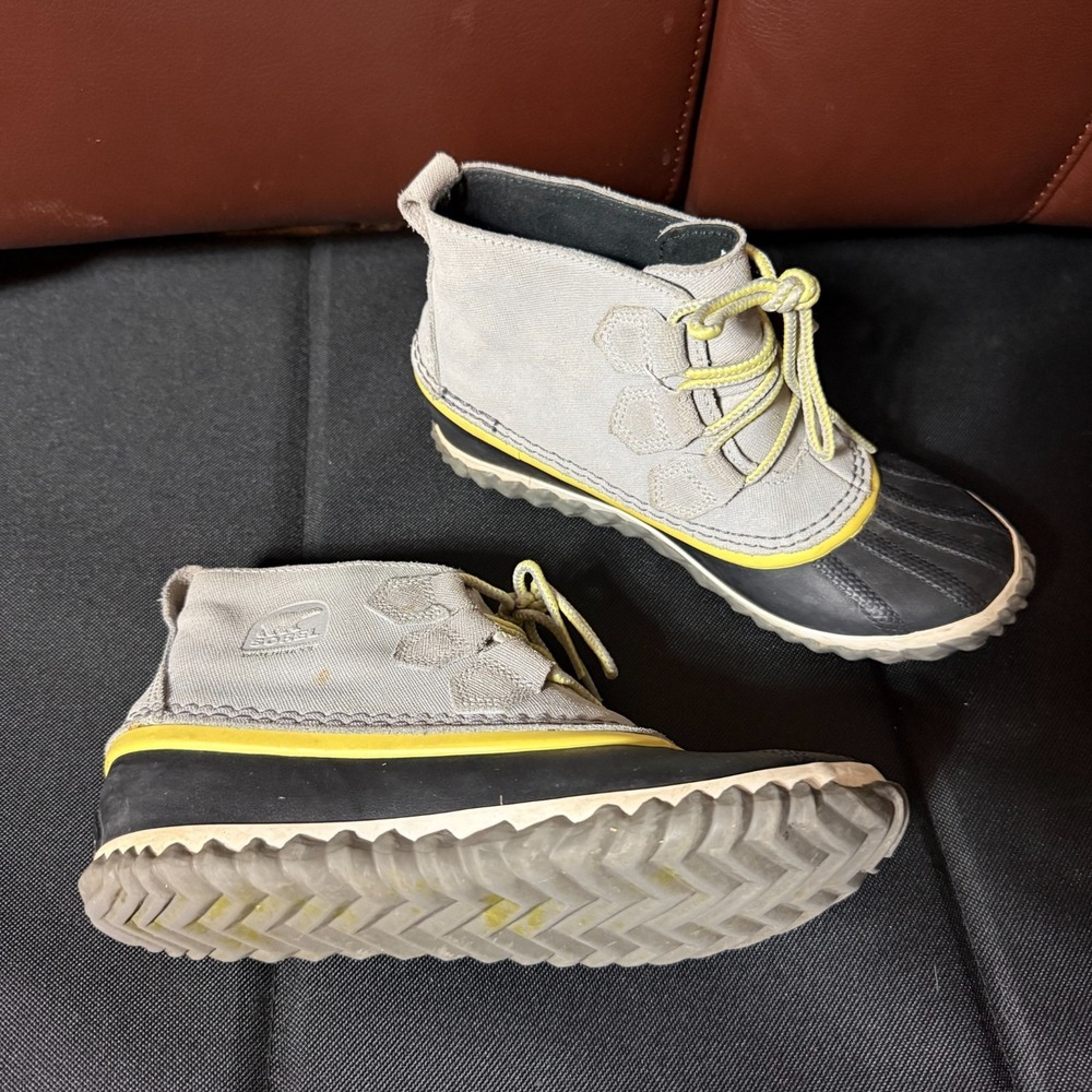 Sorel NL2339-081 Womens Waterproof Duck Boots Gray Yellow Lace Up Size 5 - Picture 2 of 12